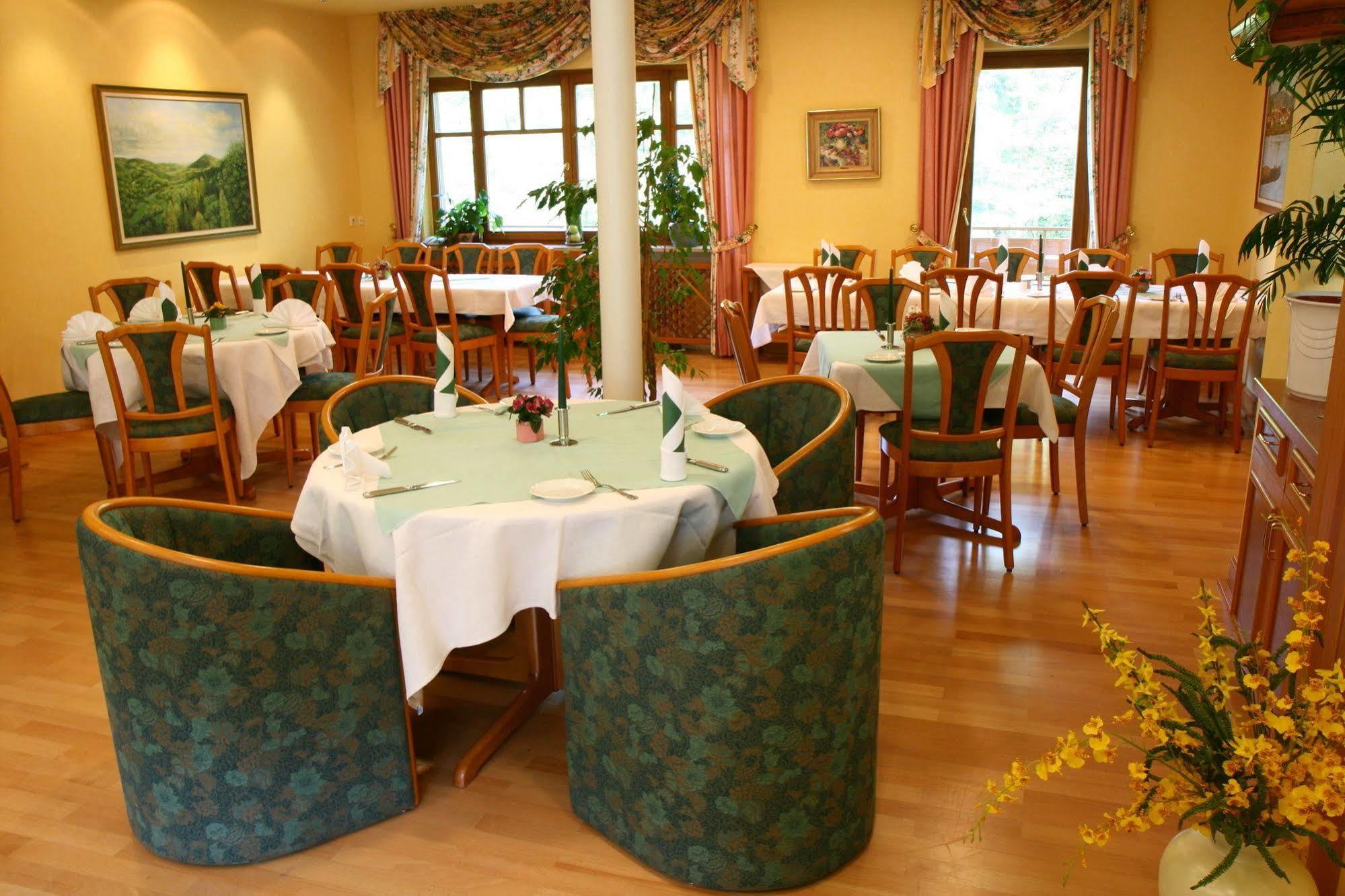 Heigenbruecken Flair Hotel Hochspessart מראה חיצוני תמונה