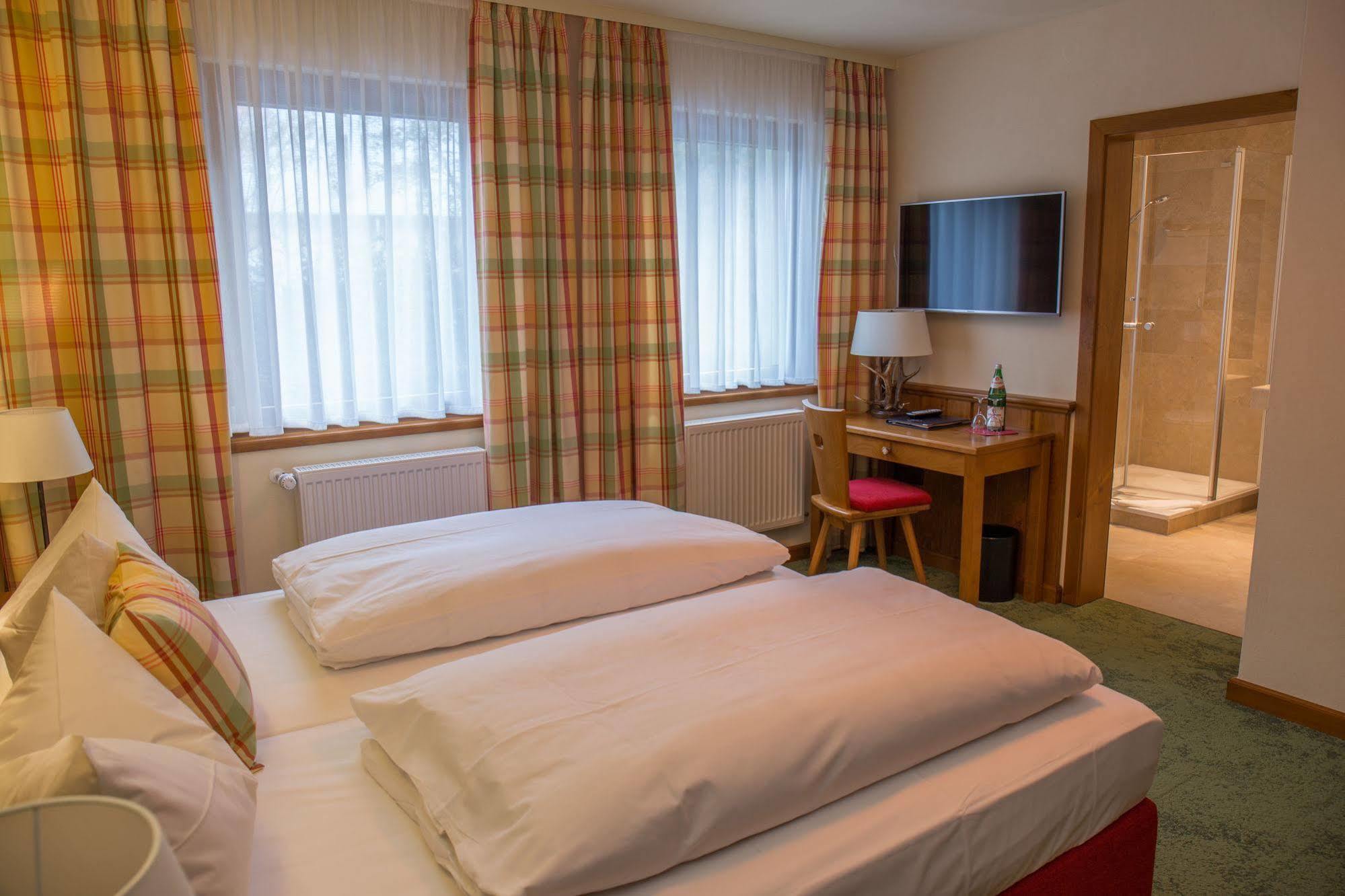 Heigenbruecken Flair Hotel Hochspessart מראה חיצוני תמונה