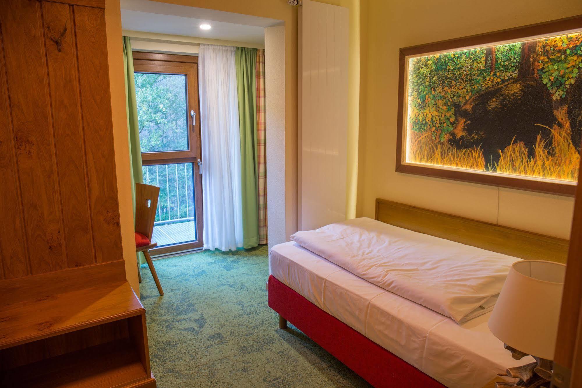 Heigenbruecken Flair Hotel Hochspessart מראה חיצוני תמונה