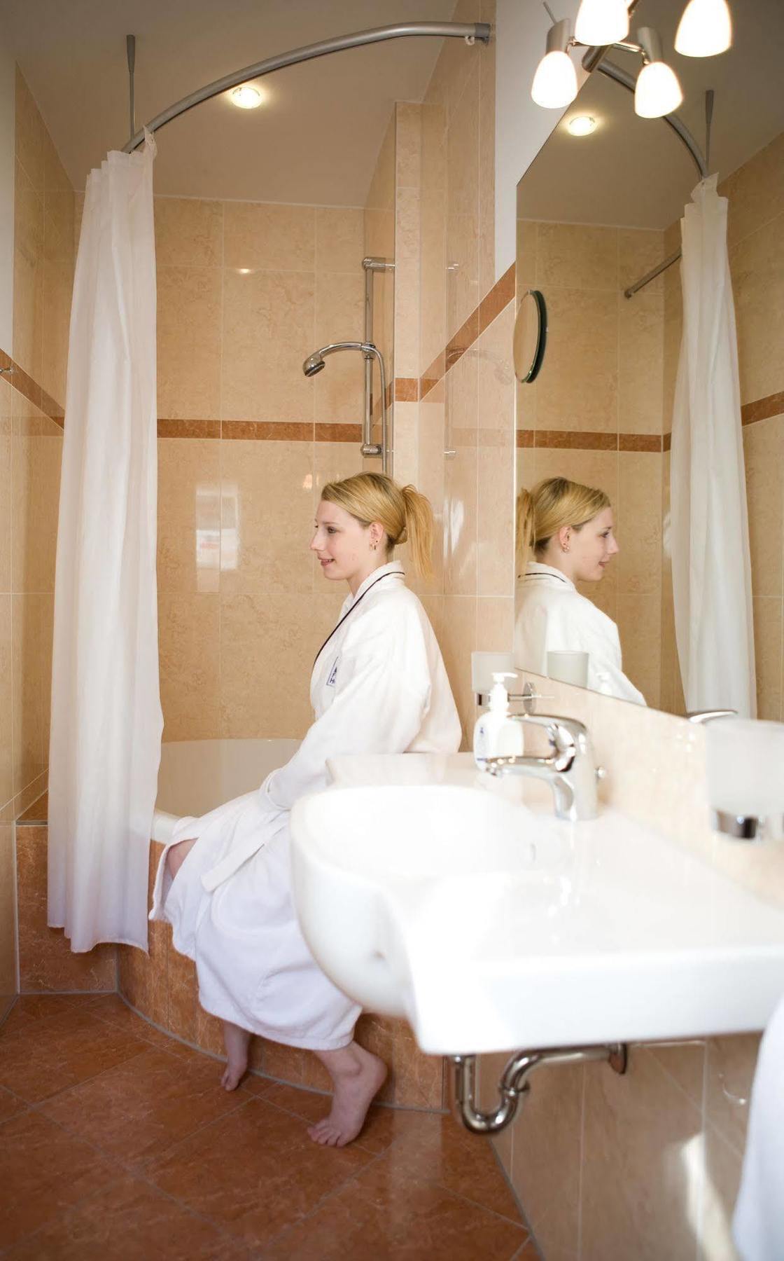 Heigenbruecken Flair Hotel Hochspessart מראה חיצוני תמונה